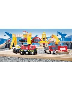 BRIO Cargo Railroad Deluxe Set