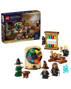 LEGO Harry Potter Hogwarts Castle: Sorting Hat Ceremony